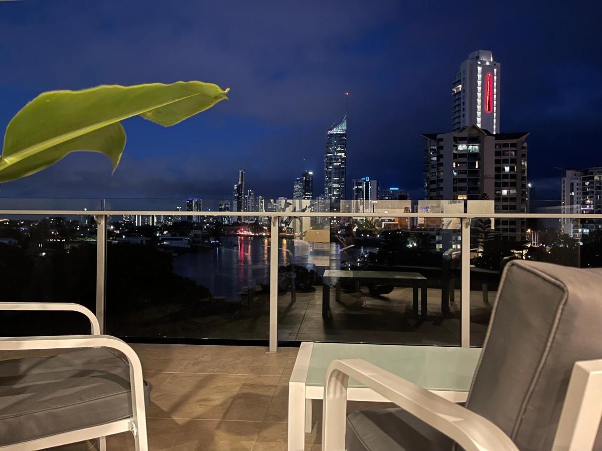 Serenity Surfers Paradise Gold Coast Dış mekan fotoğraf