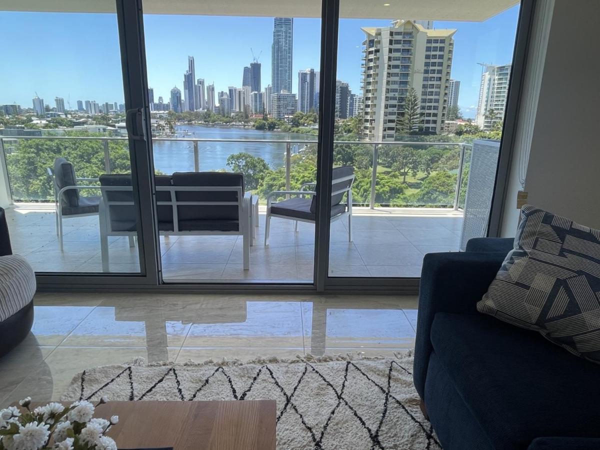 Serenity Surfers Paradise Gold Coast Dış mekan fotoğraf