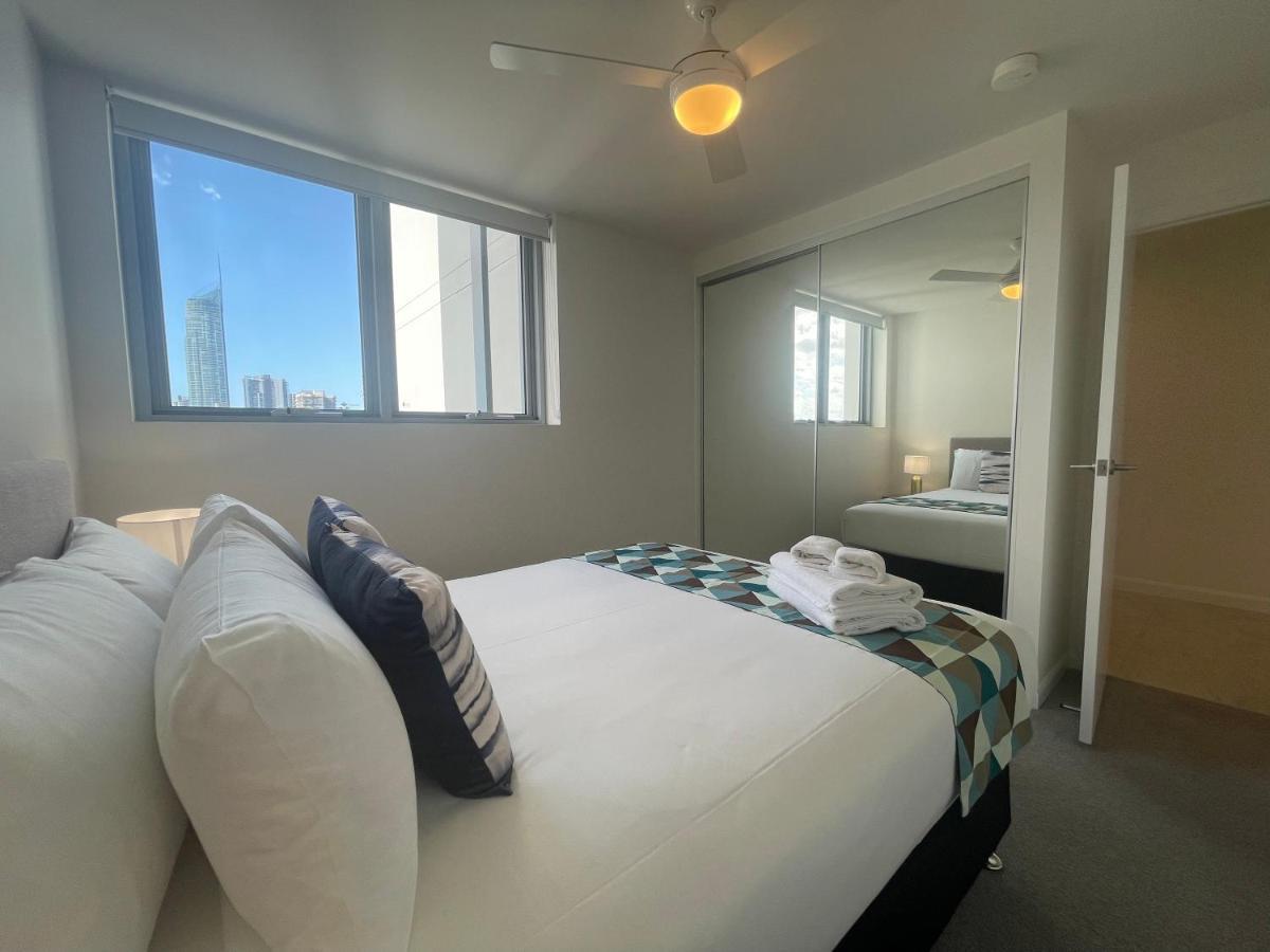 Serenity Surfers Paradise Gold Coast Dış mekan fotoğraf